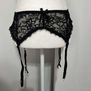Dreamgirl Black Lace Stretch Garter Belt Plus Size O/S Queen